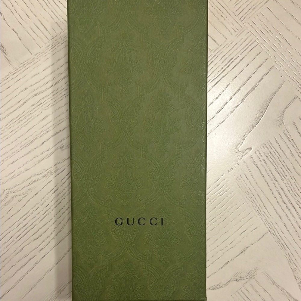 Gucci Olive Green Embossed Box